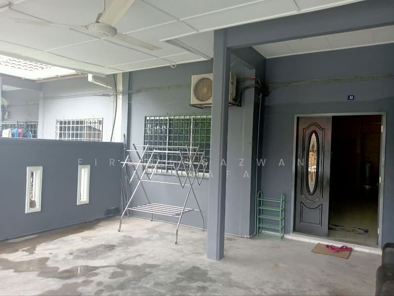 Rumah Teres 1 Tingkat untuk Dijual di Kota Puteri Seksyen 8 (Batu Arang) - Firdaussazwan Mustafa - Exterior - PropertyGuru.com.my