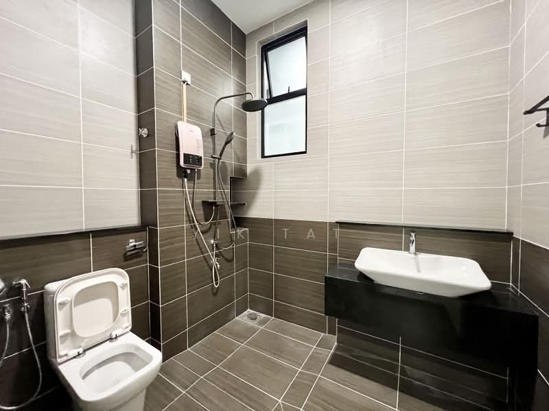 Rumah Berkembar untuk Dijual di Taman Gaya (Ulu Tiram) - Yik Tat - PropertyGuru.com.my