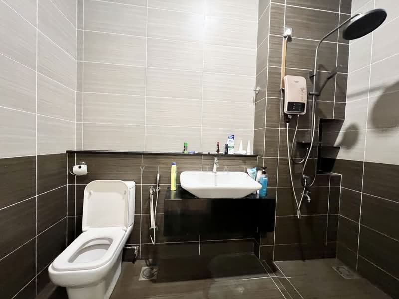 Rumah Berkembar untuk Dijual di Taman Gaya (Ulu Tiram) - Yik Tat - PropertyGuru.com.my