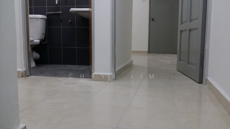 Pangsapuri untuk Dijual di Pandan Terrace Apartment - Chrys Lim - Bathroom - PropertyGuru.com.my