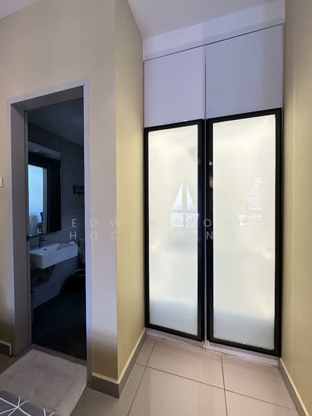 Service Residence for Sale at Bali Residences - Edwin Koh Hock Yong - Bathroom - PropertyGuru.com.my