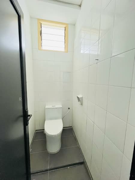 Kedai untuk Disewa di Puncak Alam (Selangor) - Rohana Ishak - Bathroom - PropertyGuru.com.my