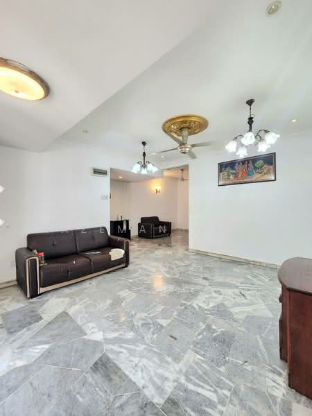 Rumah Teres 2 Tingkat untuk Dijual di Bandar Kinrara (Selangor) - Hazeman Omar - Living Room - PropertyGuru.com.my