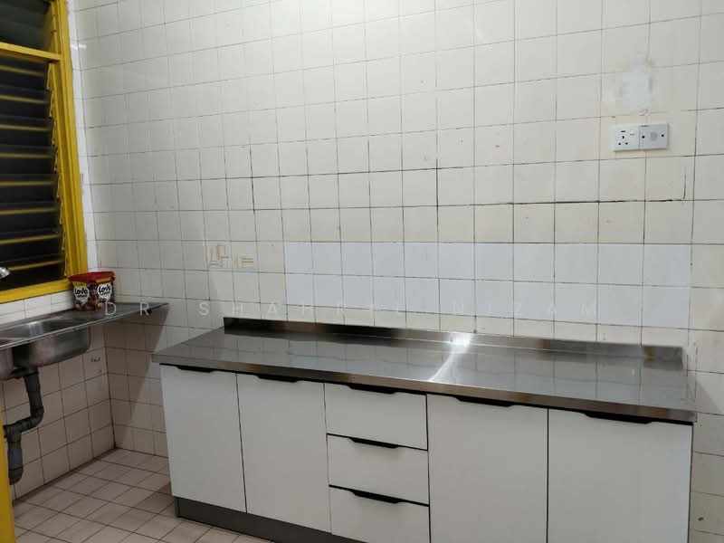 Pangsapuri untuk Disewa di Subang Perdana Goodyear Court 2 - Dr Shahril Nizam - Kitchen - PropertyGuru.com.my