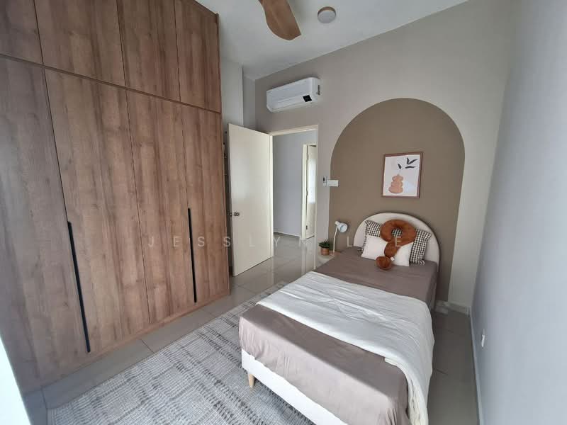 Service Residence for Sale at Jadite Suites - Jesslyn Lee - Bedroom - PropertyGuru.com.my