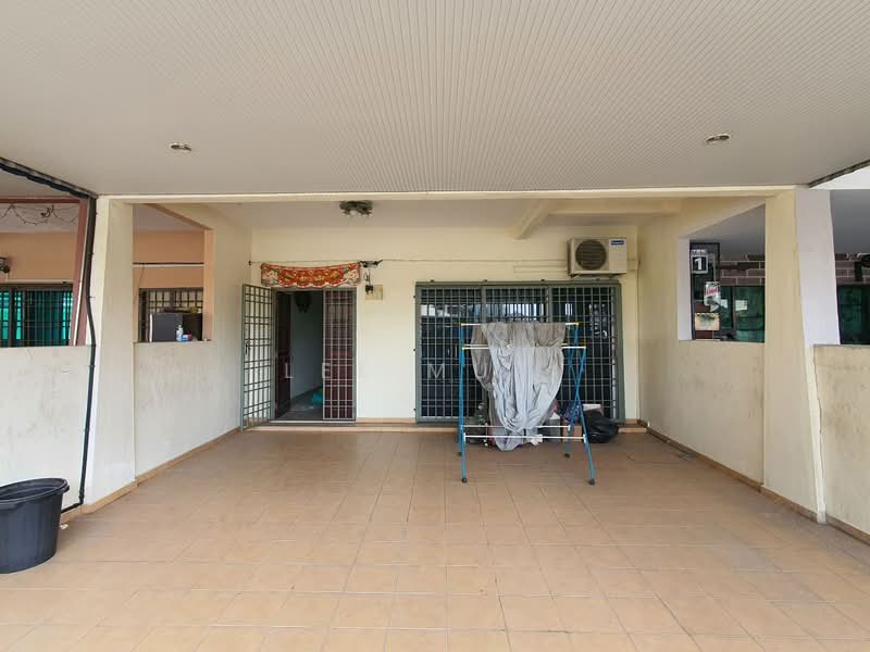Rumah Teres 2 Tingkat untuk Dijual di Taman Bercham Suria (Tambun) - Lee Muzi - Exterior - PropertyGuru.com.my