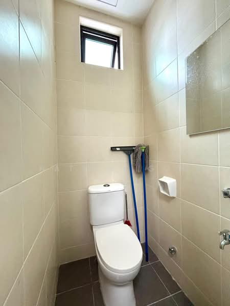 Service Residence for Rent at D'Summit Residences - Nataine Goh - Bathroom - PropertyGuru.com.my
