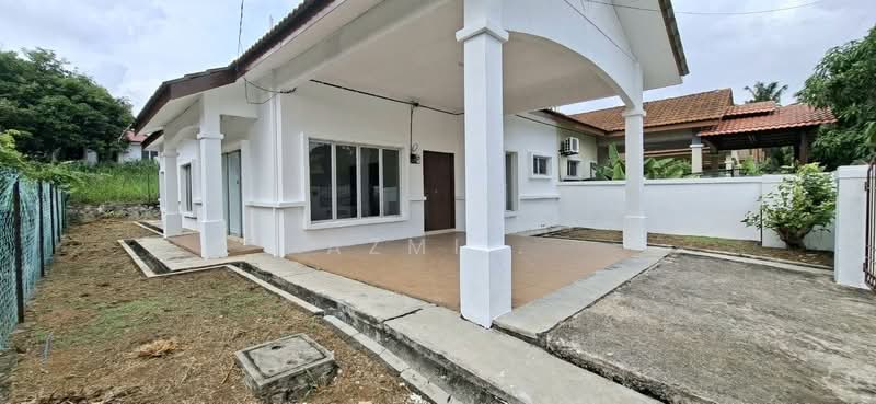 Semi-Detached House for Sale in Sepang (Selangor) - Azmi . - PropertyGuru.com.my