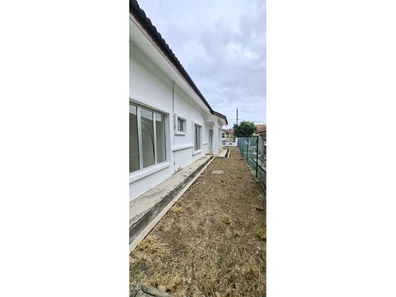 Semi-Detached House for Sale in Sepang (Selangor) - Azmi . - PropertyGuru.com.my