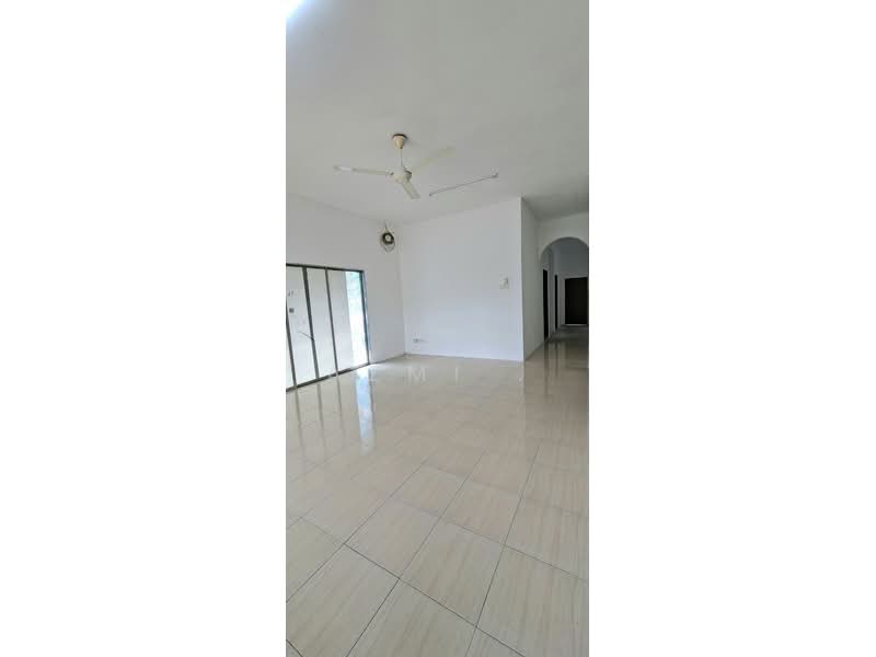 Semi-Detached House for Sale in Sepang (Selangor) - Azmi . - PropertyGuru.com.my