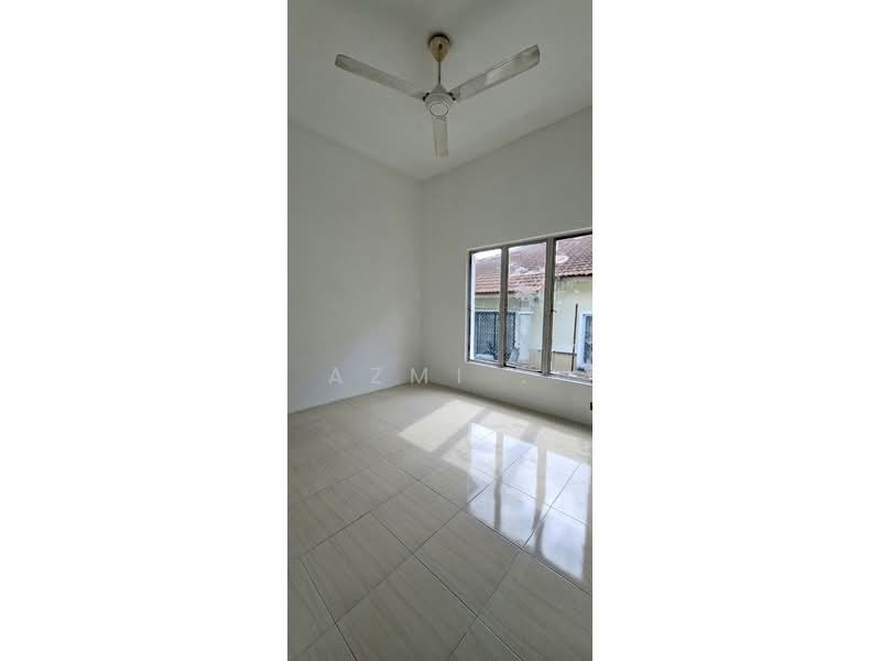 Semi-Detached House for Sale in Sepang (Selangor) - Azmi . - PropertyGuru.com.my