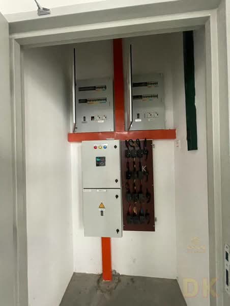 Commercial Bungalow for Sale in Sungai Kapar Indah Industrial Park (Kapar) - Daniel Kok - Interior - PropertyGuru.com.my