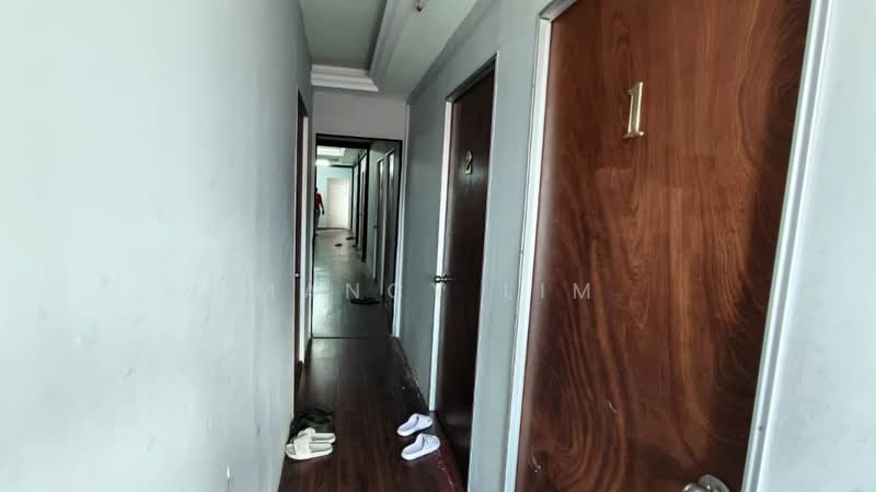 Kedai / Pejabat untuk Dijual di Taman Anggerik (Tampoi) - Mancy Lim - Corridor - PropertyGuru.com.my