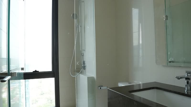 Servis Apartment untuk Disewa di Pavilion Damansara Heights - Kit . - Bathroom - PropertyGuru.com.my