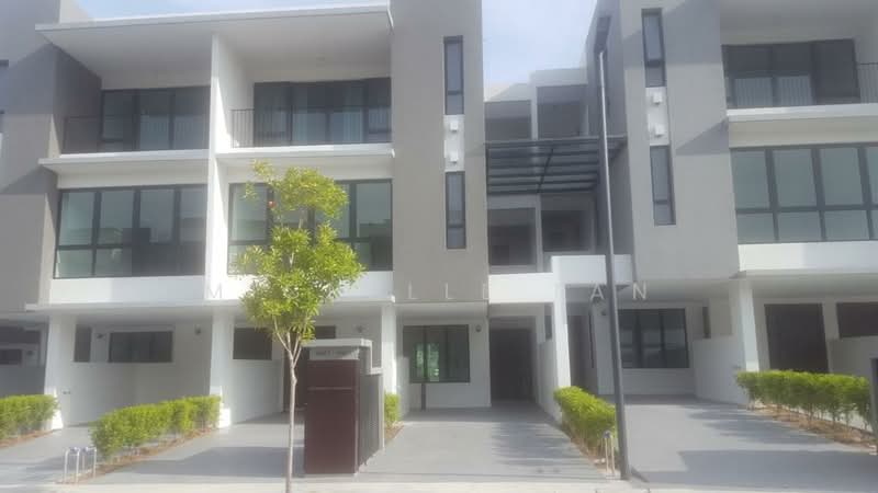 Townhouse for Sale in Shah Alam (Selangor) - Michelle Tan - Exterior - PropertyGuru.com.my