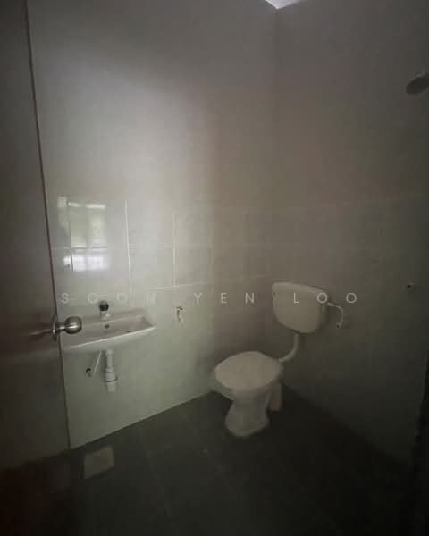 1-storey Terraced House for Sale in Kuantan (Pahang) - Soon Yen Loo - Bathroom - PropertyGuru.com.my
