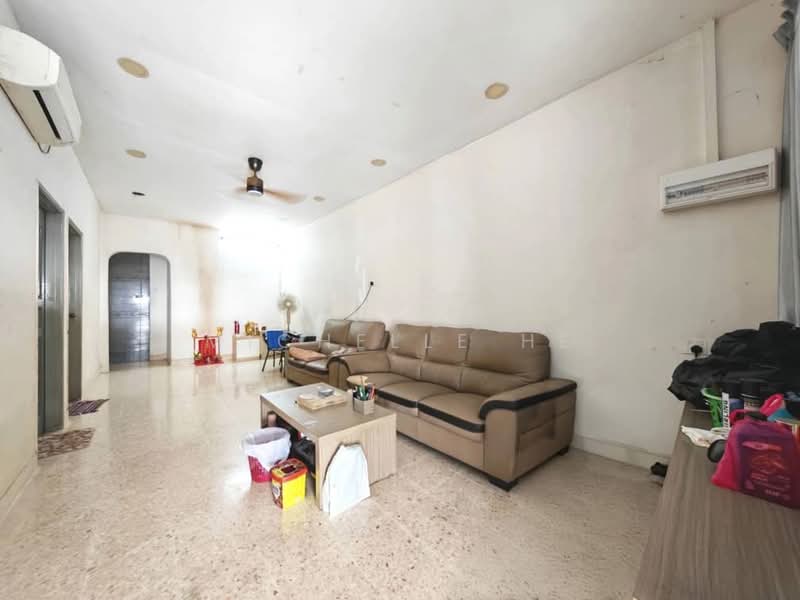 Rumah Teres 1 Tingkat untuk Dijual di Taman Rinting (Masai) - Michelle He - Living Room - PropertyGuru.com.my