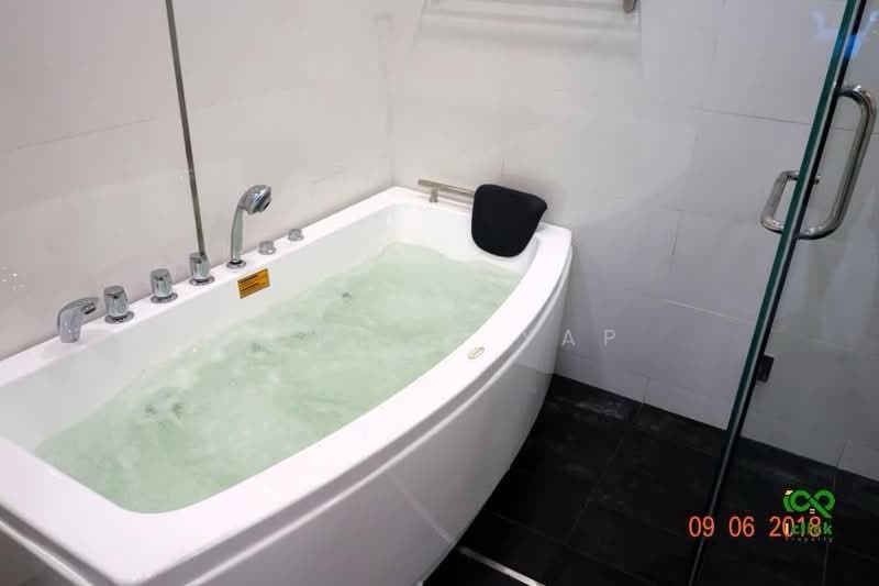 Servis Apartment untuk Disewa di Arcoris Residences - Edward Yap - PropertyGuru.com.my