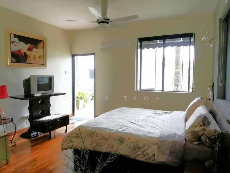 Bungalow for Rent in Batu Ferringhi (Penang) - Chris Teoh - Bedroom - PropertyGuru.com.my