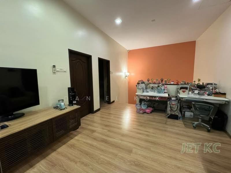 Semi-Detached House for Sale in Ambang Botanic 2 (Klang) - Daniel Kok - Living Room - PropertyGuru.com.my