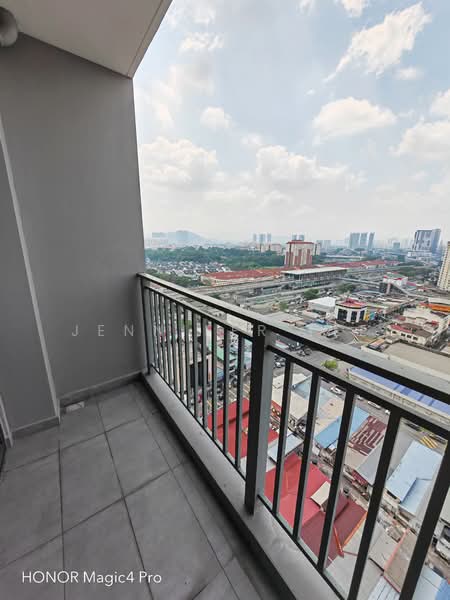 Kondominium untuk Dijual di The Herz - Jennifer Tee - Balcony - PropertyGuru.com.my