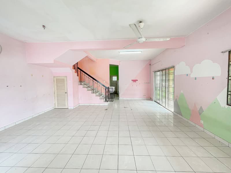 2-storey Terraced House for Sale in Taman Pelangi Semenyih (Semenyih) - Ilman Nahri - Interior - PropertyGuru.com.my