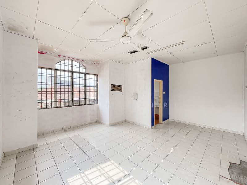 2-storey Terraced House for Sale in Taman Pelangi Semenyih (Semenyih) - Ilman Nahri - Interior - PropertyGuru.com.my