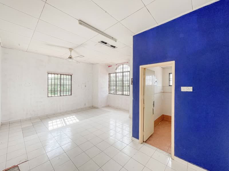 2-storey Terraced House for Sale in Taman Pelangi Semenyih (Semenyih) - Ilman Nahri - Interior - PropertyGuru.com.my
