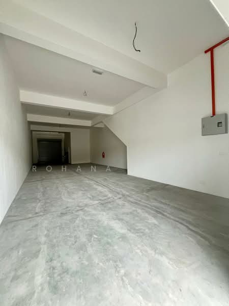 Shop / Office for Rent in Ijok (Selangor) - Rohana Ishak - Interior - PropertyGuru.com.my