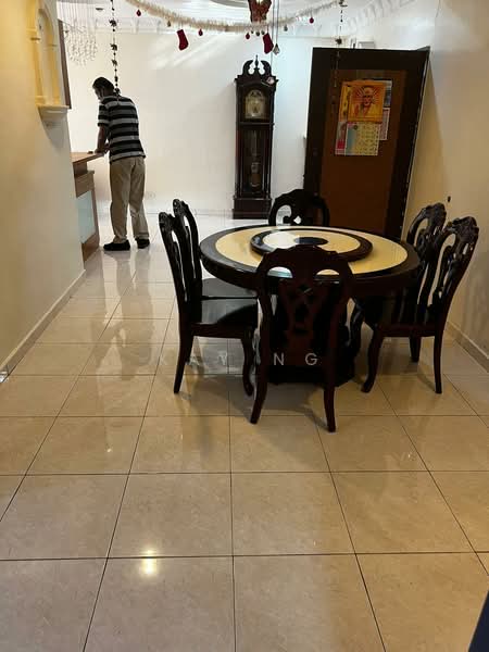 Pangsapuri untuk Dijual di Pulai View - Kay Ng - Dining Room - PropertyGuru.com.my