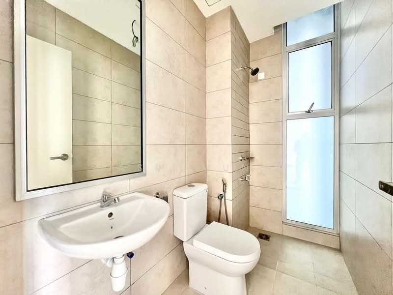 Kondominium untuk Disewa di Anggun Lumayan - Basri Munir - Bathroom - PropertyGuru.com.my