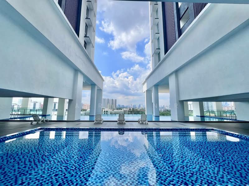 Kondominium untuk Disewa di Anggun Lumayan - Basri Munir - Pool - PropertyGuru.com.my