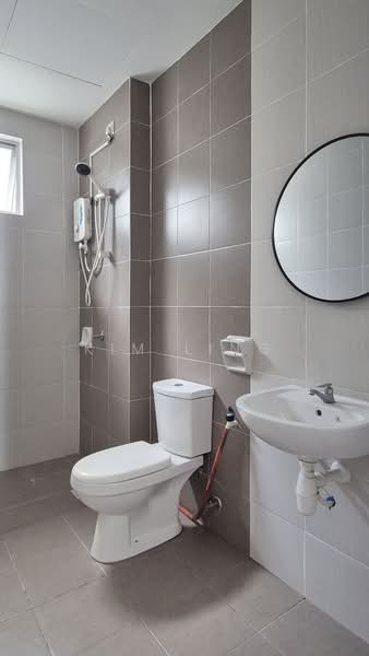 Service Residence for Rent at BSP 21 - Kim Ling - Master Bathroom - PropertyGuru.com.my