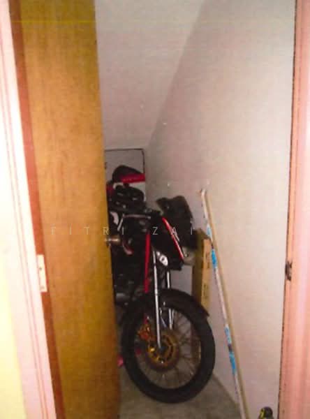 2-storey Terraced House for Sale in Taman Teluk Gedung Indah (Klang) - Fitri Zainal - Interior - PropertyGuru.com.my