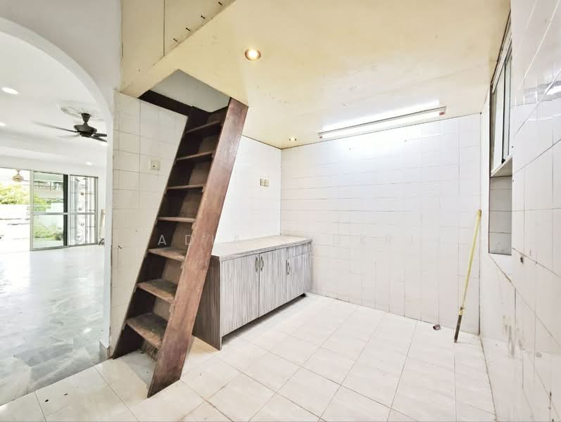 Rumah Teres 1.5 Tingkat untuk Dijual di Seksyen 28, Taman Alam Megah (Shah Alam) - Nadia Shukri - Interior - PropertyGuru.com.my