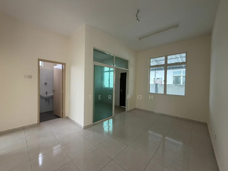 Bungalow for Sale in Taman Senawang Perdana (Senawang) - Ester Poh. - Interior - PropertyGuru.com.my