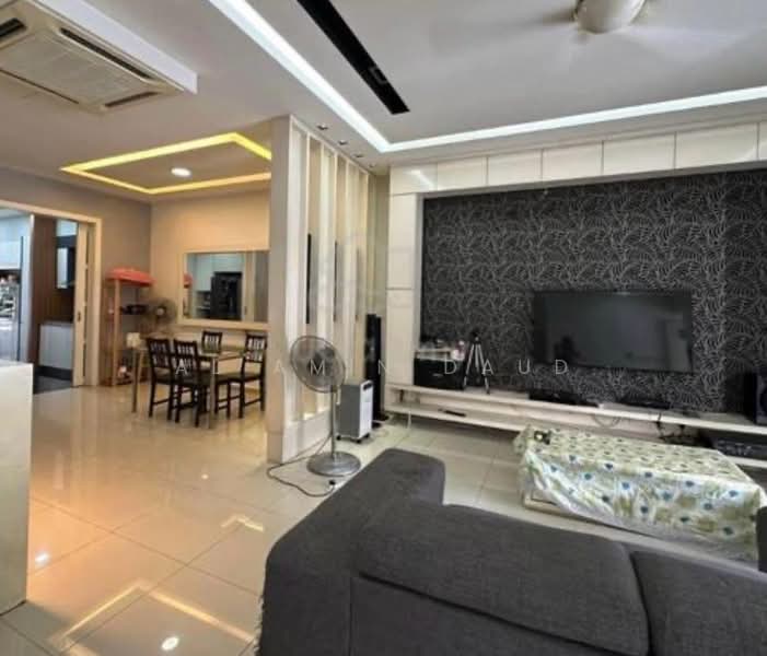 Rumah Teres untuk Disewa di Sutera Damansara (Damansara Damai) - Al Amin Daud - Living Room - PropertyGuru.com.my