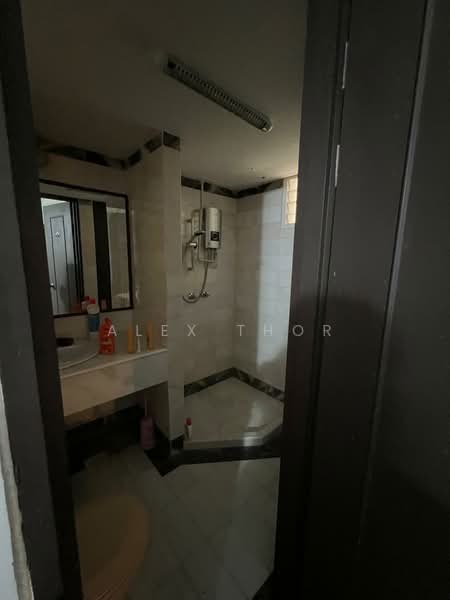 Apartment for Sale at Desa Mar Vista - Alex Thor - Bathroom - PropertyGuru.com.my