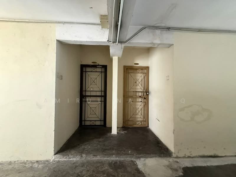 Kondominium untuk Dijual di Pelangi Damansara - Amirul Nasyriq - Corridor - PropertyGuru.com.my