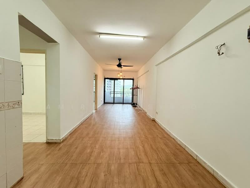 Kondominium untuk Dijual di Pelangi Damansara - Amirul Nasyriq - Living Room - PropertyGuru.com.my
