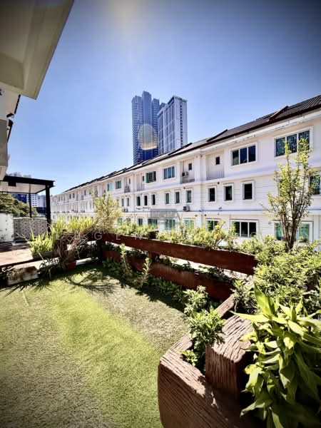 Rumah Teres 3 Tingkat untuk Dijual di Taman Lip Sin (Sungai Dua) - Eugene Tung - Exterior - PropertyGuru.com.my