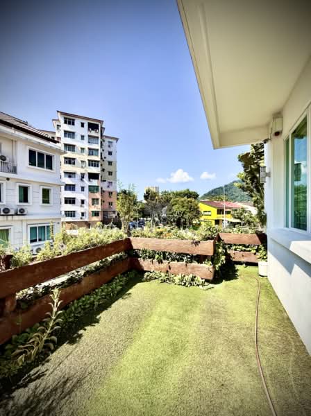 Rumah Teres 3 Tingkat untuk Dijual di Taman Lip Sin (Sungai Dua) - Eugene Tung - Balcony - PropertyGuru.com.my