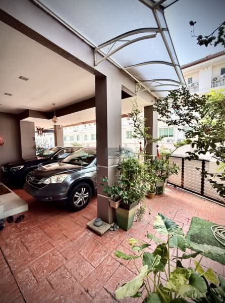 Rumah Teres 3 Tingkat untuk Dijual di Taman Lip Sin (Sungai Dua) - Eugene Tung - Exterior - PropertyGuru.com.my