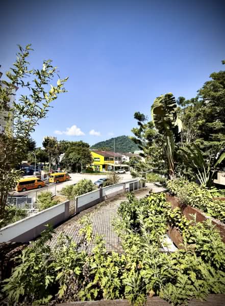 Rumah Teres 3 Tingkat untuk Dijual di Taman Lip Sin (Sungai Dua) - Eugene Tung - Exterior - PropertyGuru.com.my