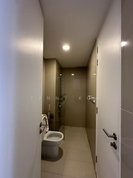 Servis Apartment untuk Dijual di Southlink - Yanny Koh - Bathroom - PropertyGuru.com.my