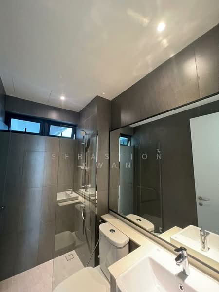 Service Residence for Rent at 10 Stonor - Sebastion Kwan - Bathroom - PropertyGuru.com.my