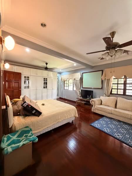 Bungalow for Rent in Ampang Jaya (Ampang) - Nadrah Omar - Bedroom - PropertyGuru.com.my