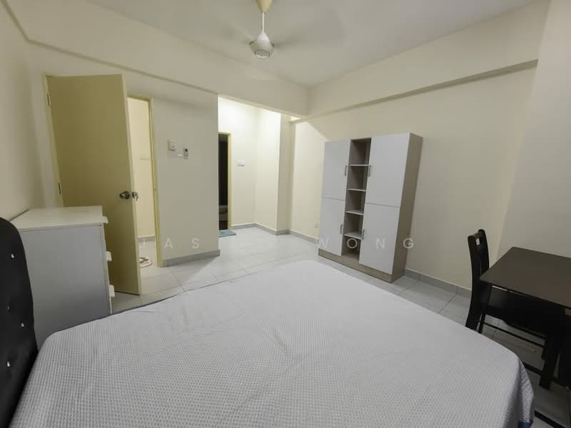 Apartment for Rent at South Bayu Residence (Bayu 2) - Jasper Wong - Bedroom - PropertyGuru.com.my