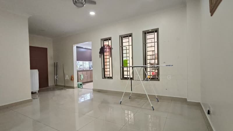 2-storey Terraced House for Sale in Bukit Indah (Iskandar Puteri (Nusajaya)) - Kaitlyn Teng - Living Room - PropertyGuru.com.my