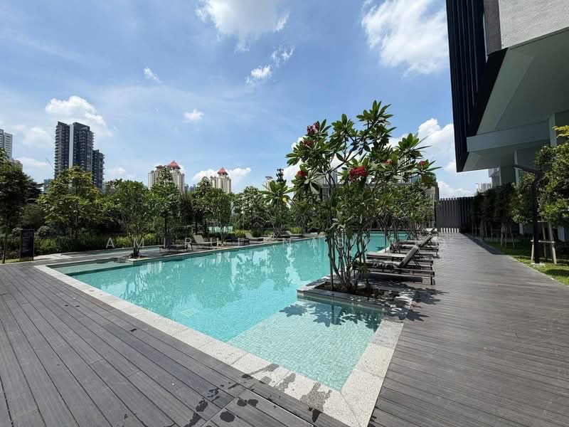 Condominium for Sale at ALIX Residences - Amirul Nasyriq - Pool - PropertyGuru.com.my
